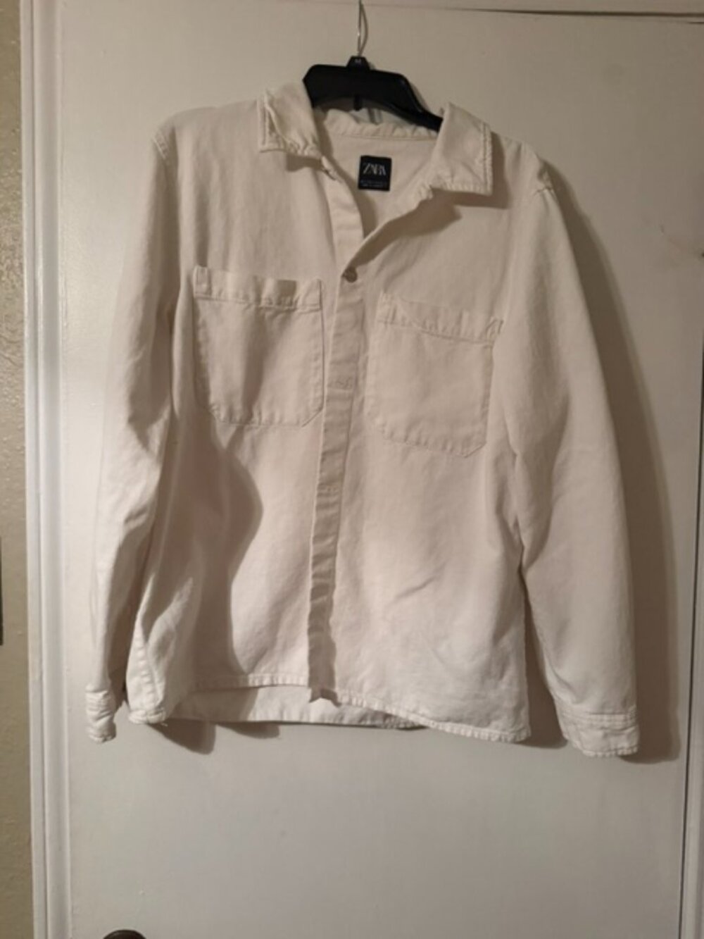 Zara Women’s Off‑White Denim Button‑Up Top – Size Large